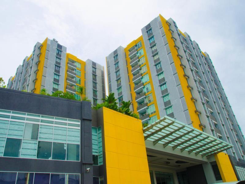 Royal Suite Condotel Medan Exterior foto