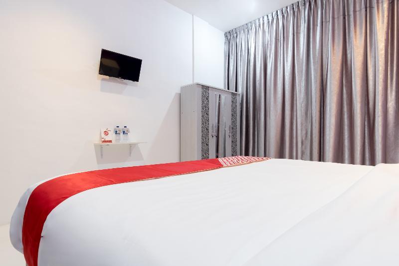 Royal Suite Condotel Medan Exterior foto
