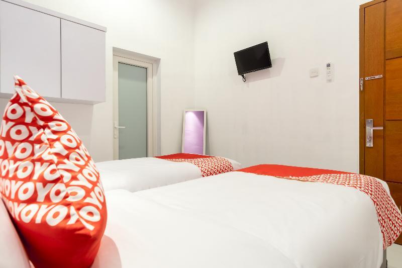 Royal Suite Condotel Medan Exterior foto